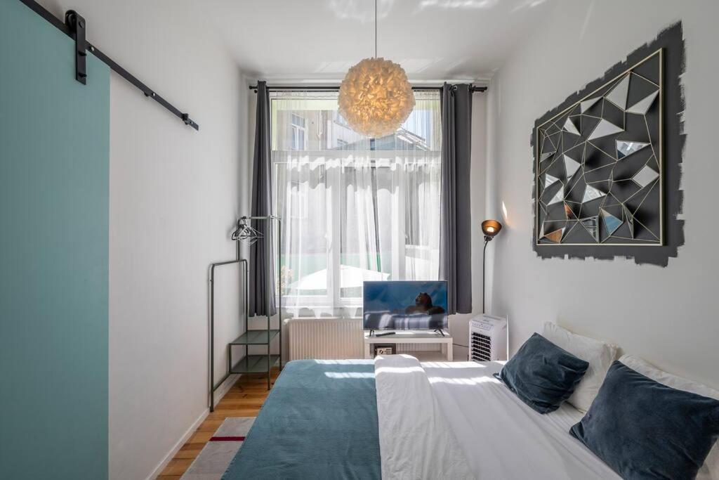 Superb 3 Bedroom & 3 Bathroom Duplex In Brussels City Centre Bagian luar foto